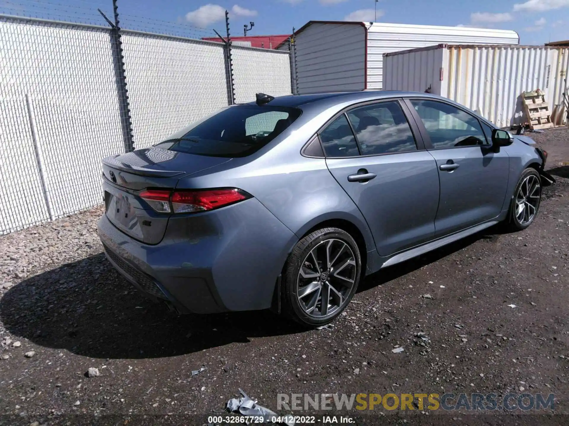 4 Photograph of a damaged car 5YFP4MCE7NP104872 TOYOTA COROLLA 2022