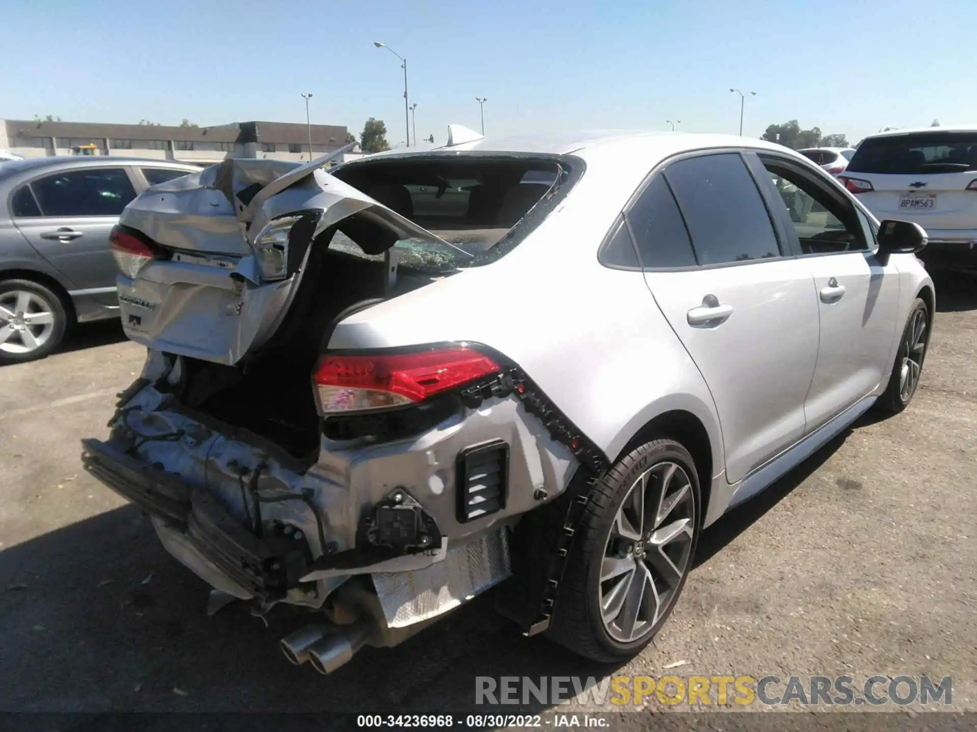 4 Photograph of a damaged car 5YFP4MCE8NP100961 TOYOTA COROLLA 2022