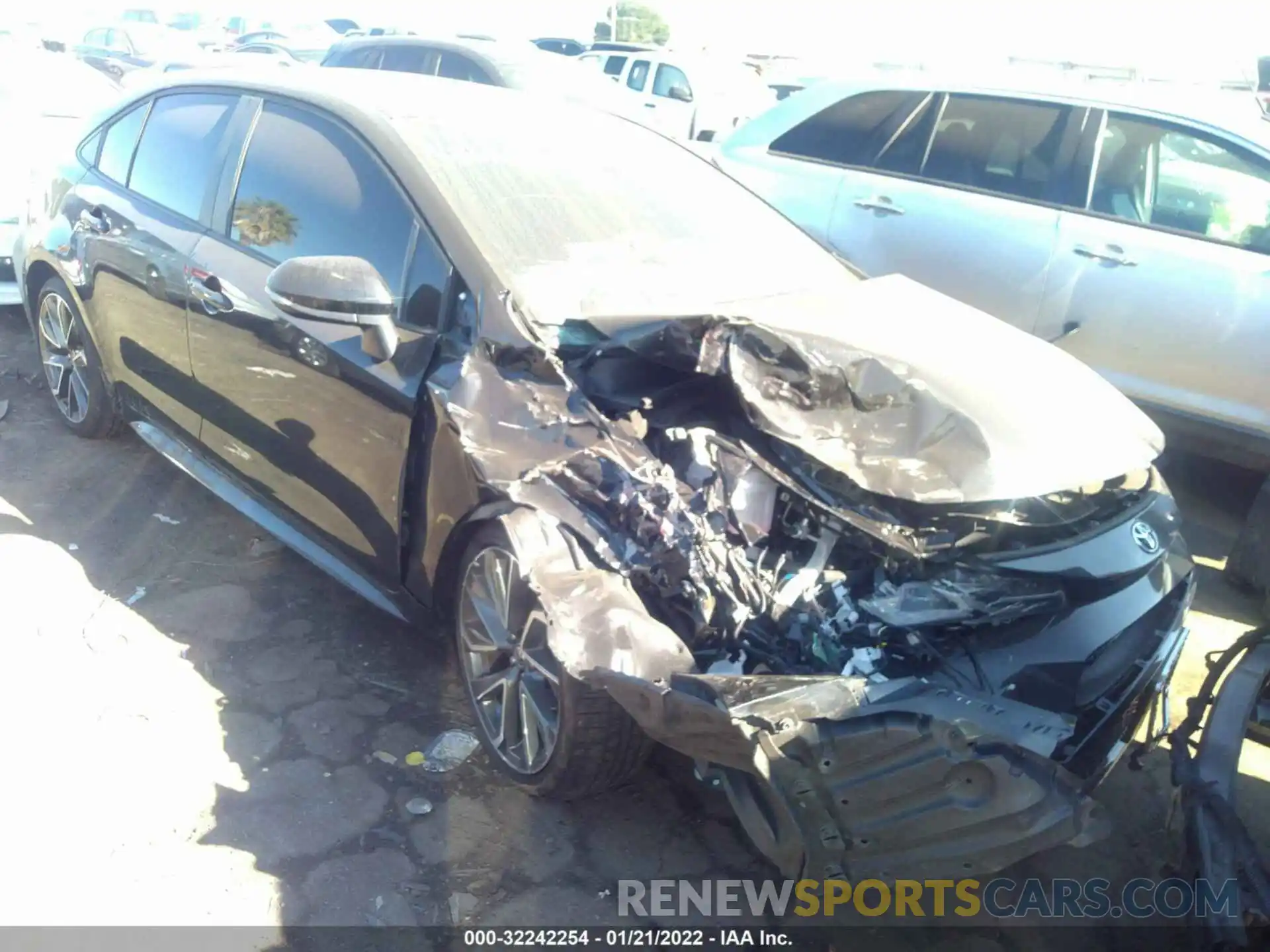 1 Photograph of a damaged car 5YFP4MCE8NP102547 TOYOTA COROLLA 2022