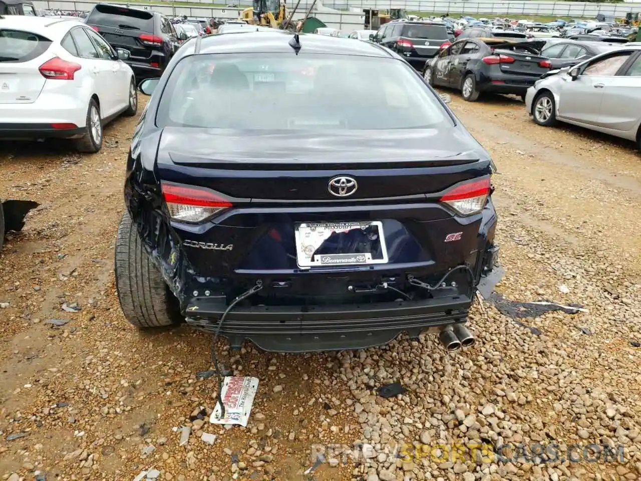 9 Photograph of a damaged car 5YFP4MCE9NP114335 TOYOTA COROLLA 2022