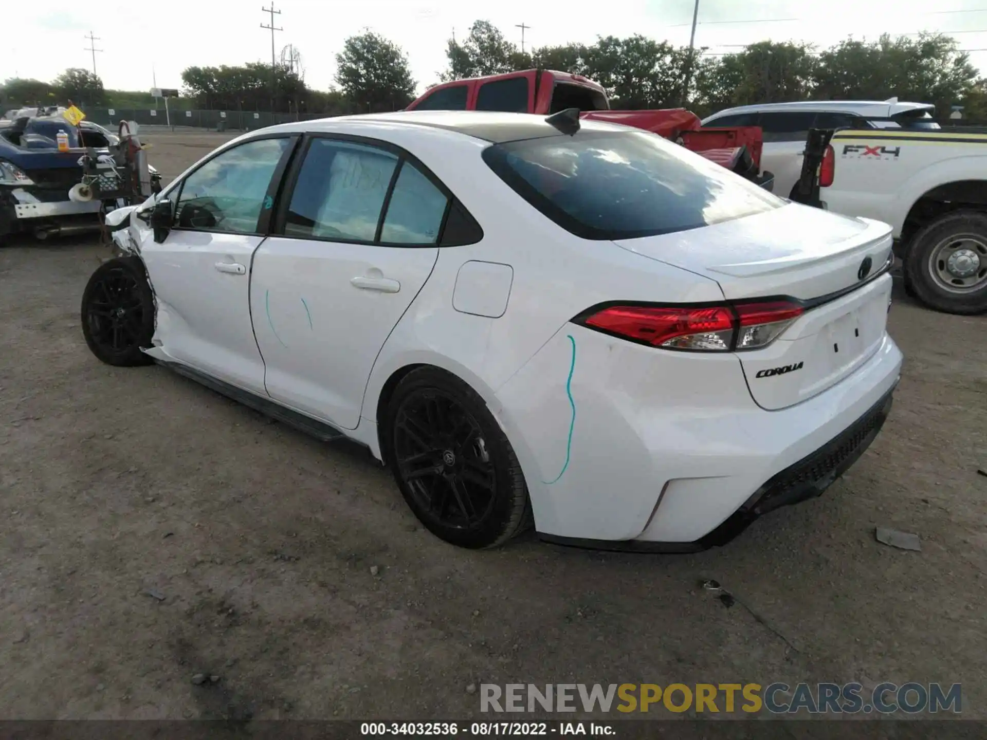 3 Photograph of a damaged car 5YFS4MCE0NP112533 TOYOTA COROLLA 2022