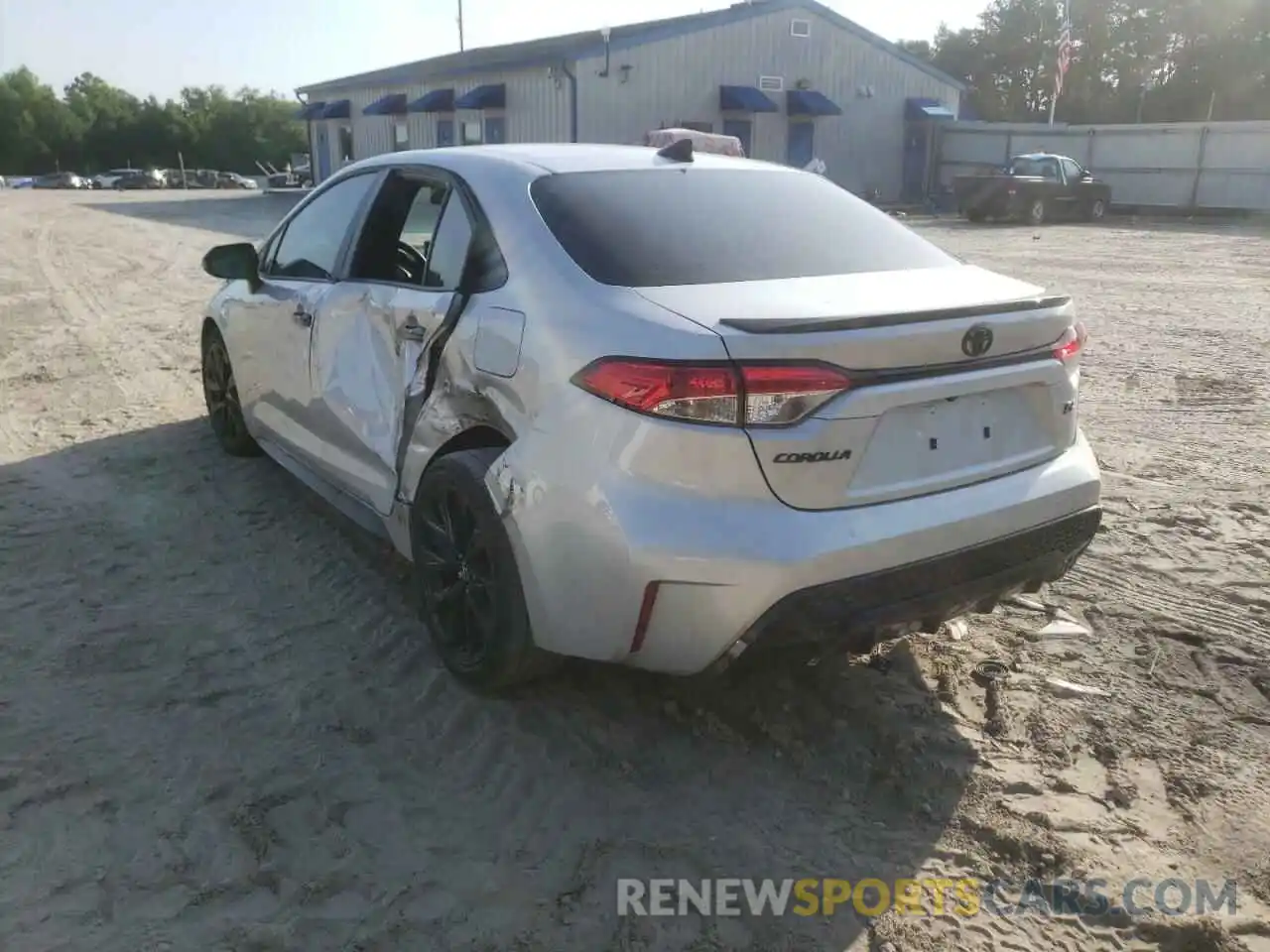 3 Photograph of a damaged car 5YFS4MCE0NP113665 TOYOTA COROLLA 2022