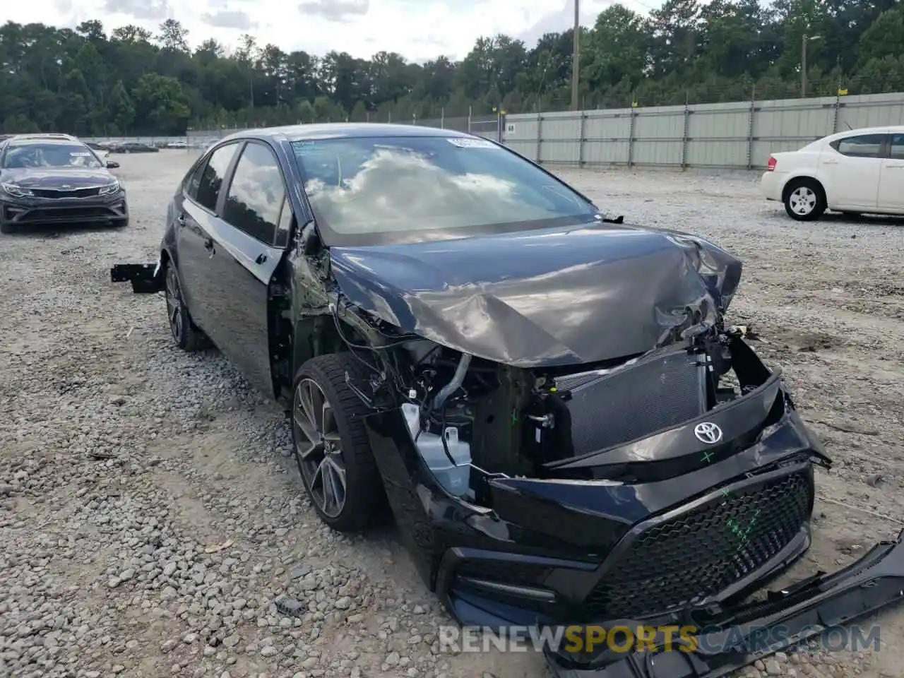 1 Photograph of a damaged car 5YFS4MCE0NP117764 TOYOTA COROLLA 2022