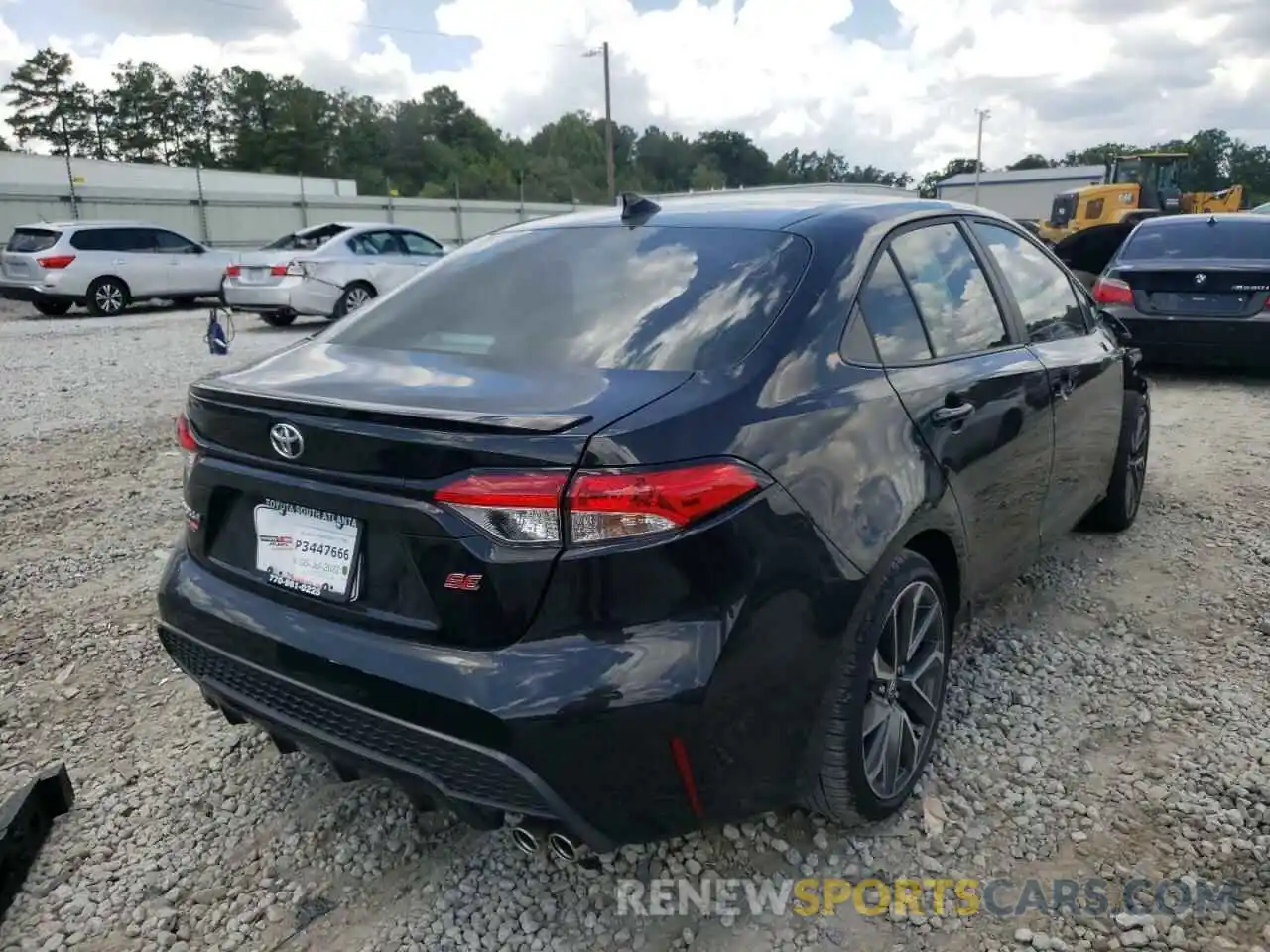 4 Photograph of a damaged car 5YFS4MCE0NP117764 TOYOTA COROLLA 2022