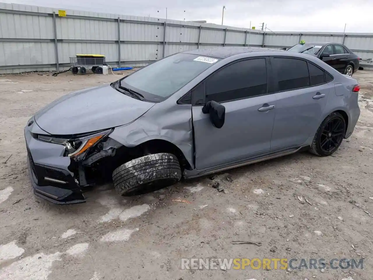 1 Photograph of a damaged car 5YFS4MCE0NP135357 TOYOTA COROLLA 2022