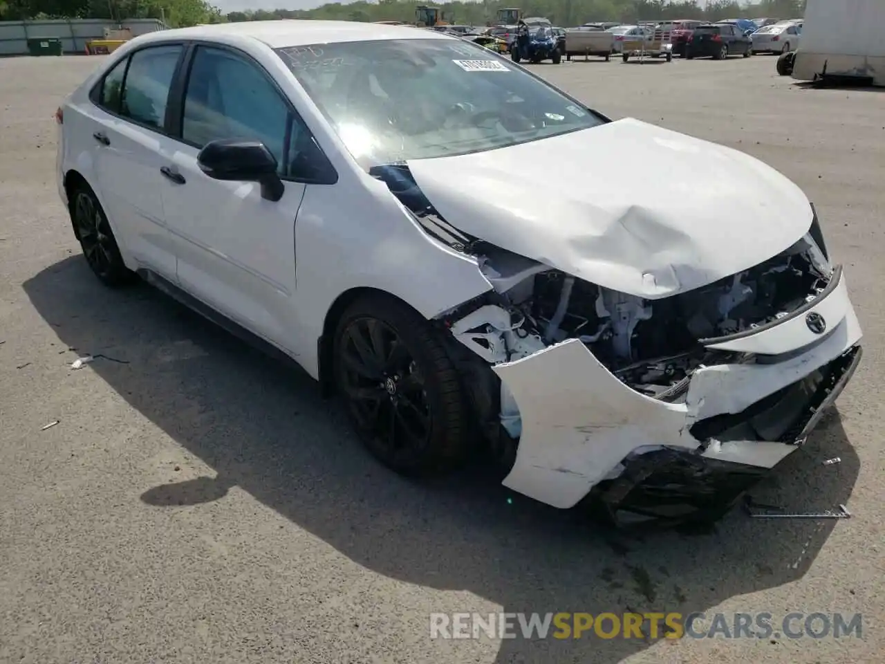 1 Photograph of a damaged car 5YFS4MCE1NP111147 TOYOTA COROLLA 2022