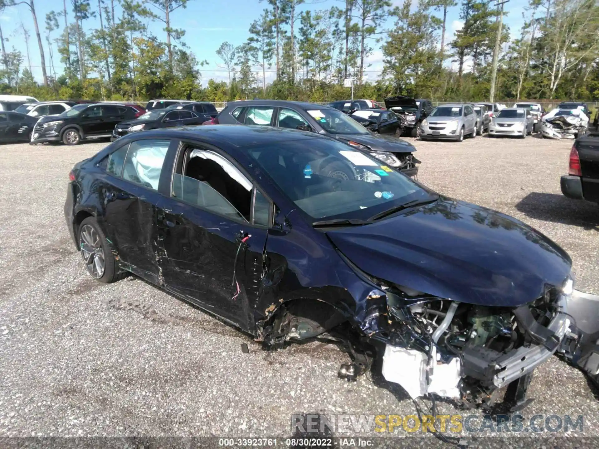 1 Photograph of a damaged car 5YFS4MCE1NP114940 TOYOTA COROLLA 2022