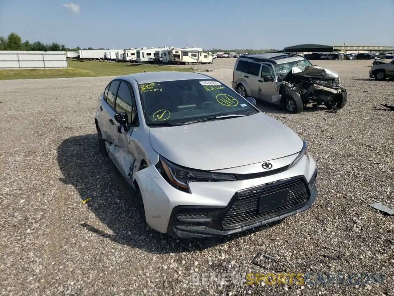 1 Photograph of a damaged car 5YFS4MCE1NP115022 TOYOTA COROLLA 2022