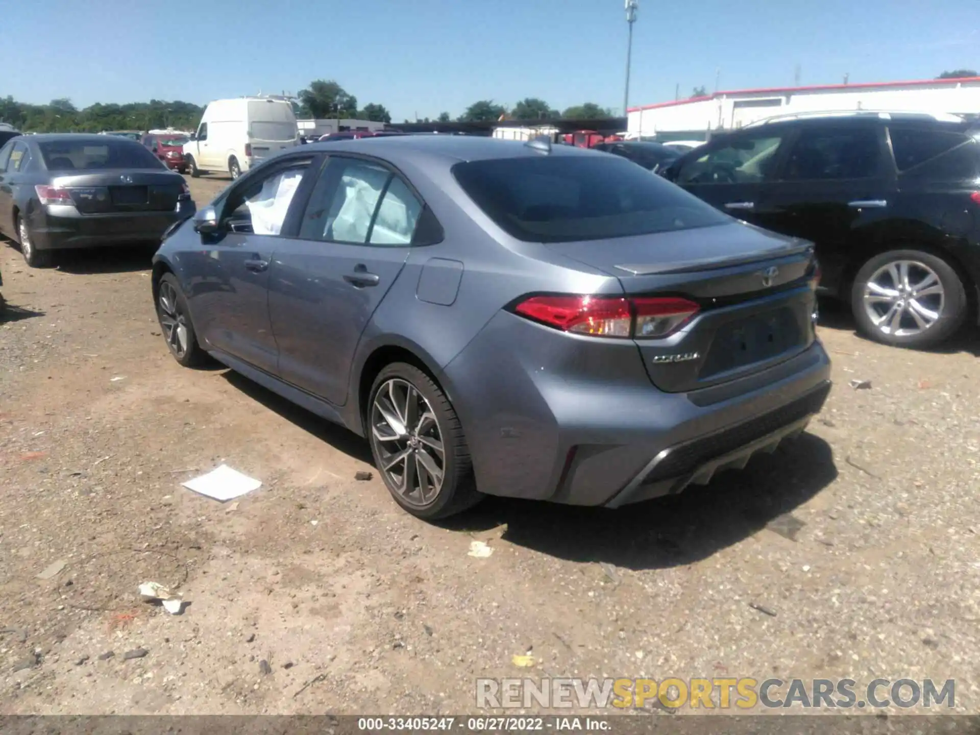 3 Photograph of a damaged car 5YFS4MCE2NP108452 TOYOTA COROLLA 2022