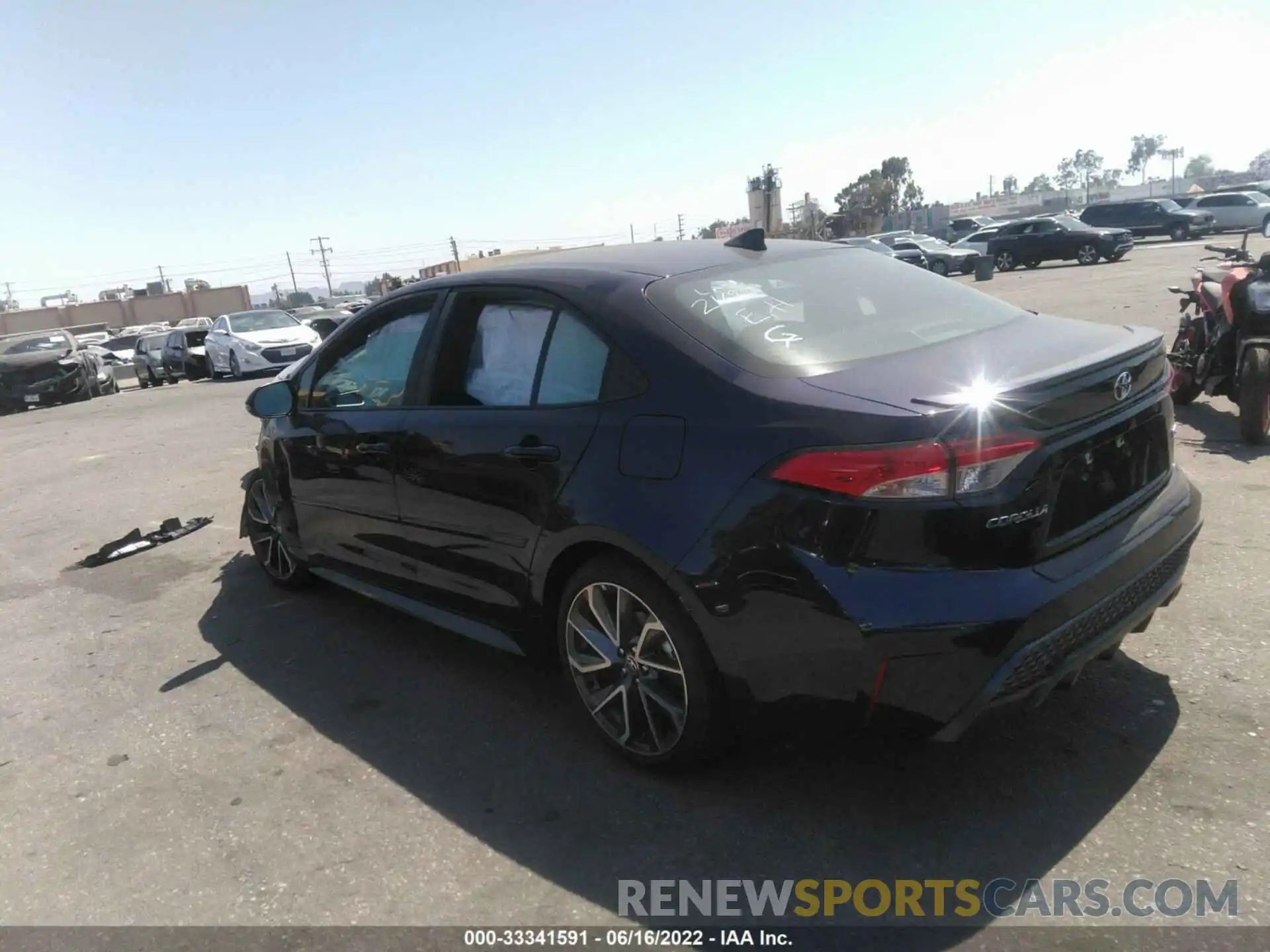 3 Photograph of a damaged car 5YFS4MCE2NP113988 TOYOTA COROLLA 2022