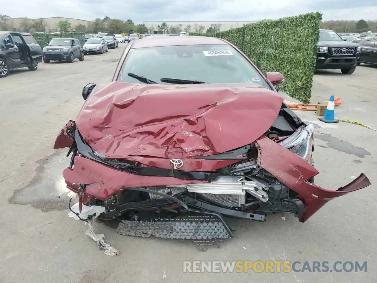 5 Photograph of a damaged car 5YFS4MCE2NP138048 TOYOTA COROLLA 2022