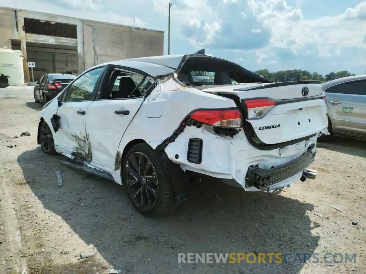 3 Photograph of a damaged car 5YFS4MCE3NP105480 TOYOTA COROLLA 2022