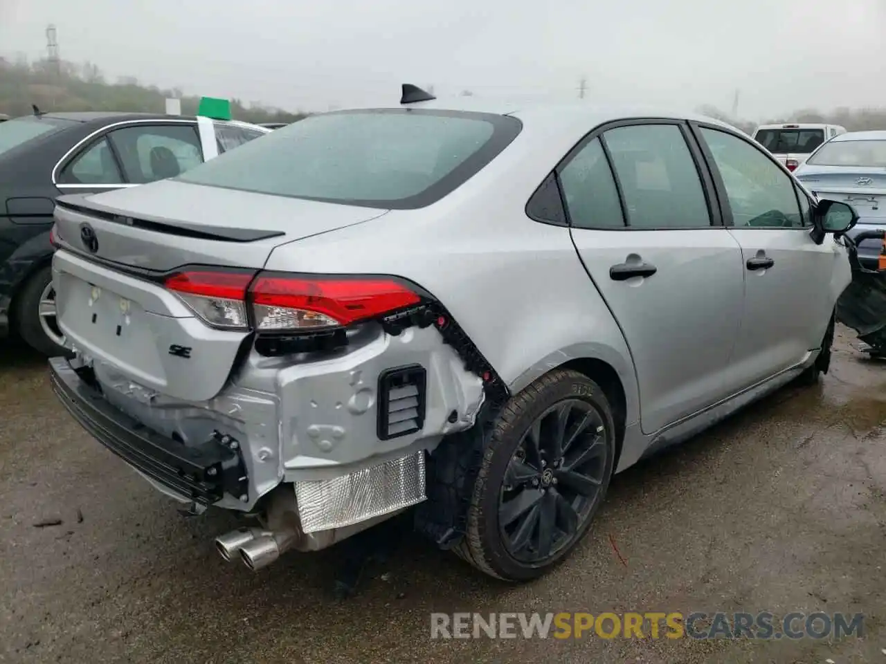 4 Photograph of a damaged car 5YFS4MCE3NP107892 TOYOTA COROLLA 2022