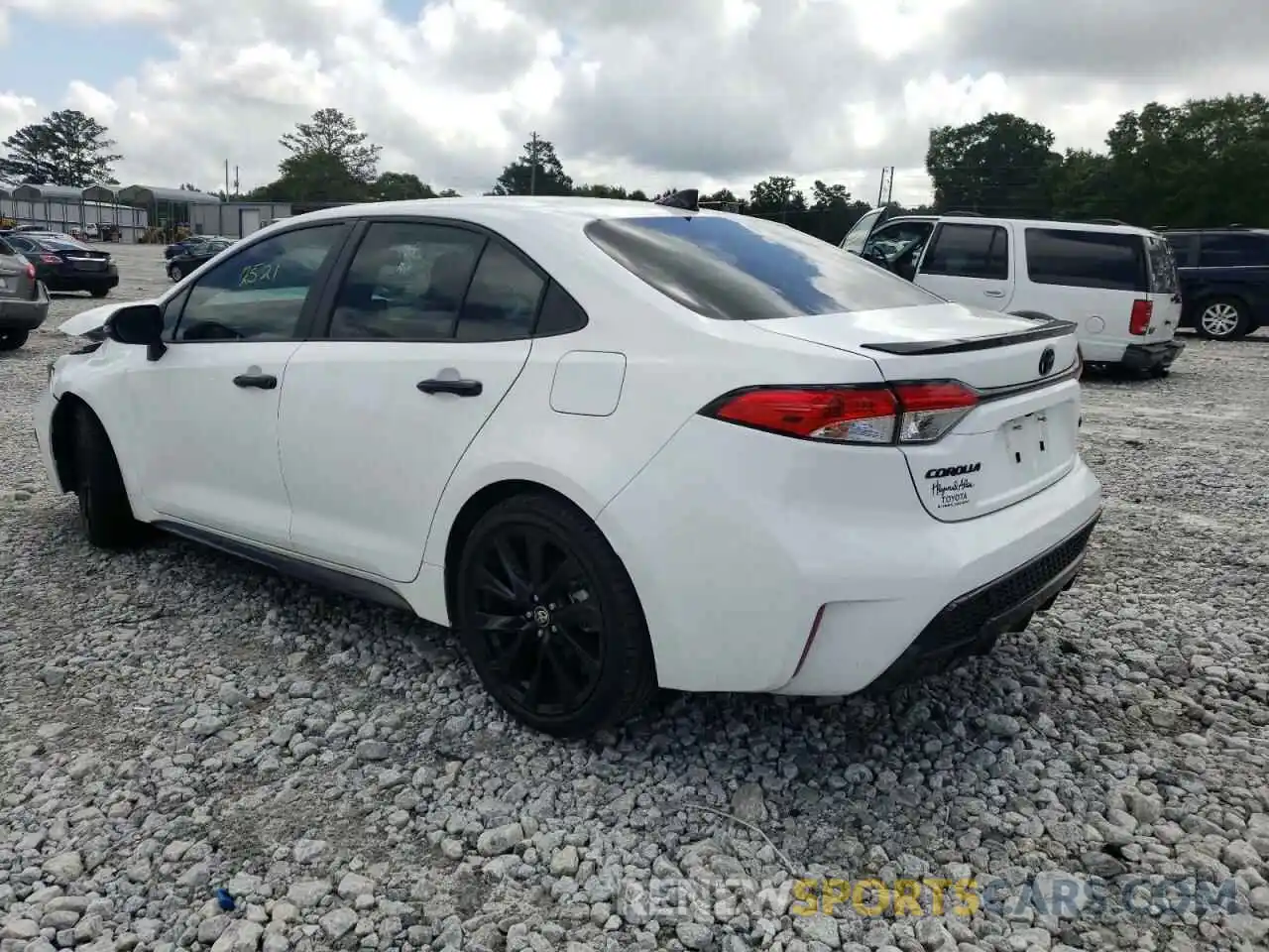 3 Photograph of a damaged car 5YFS4MCE3NP112736 TOYOTA COROLLA 2022