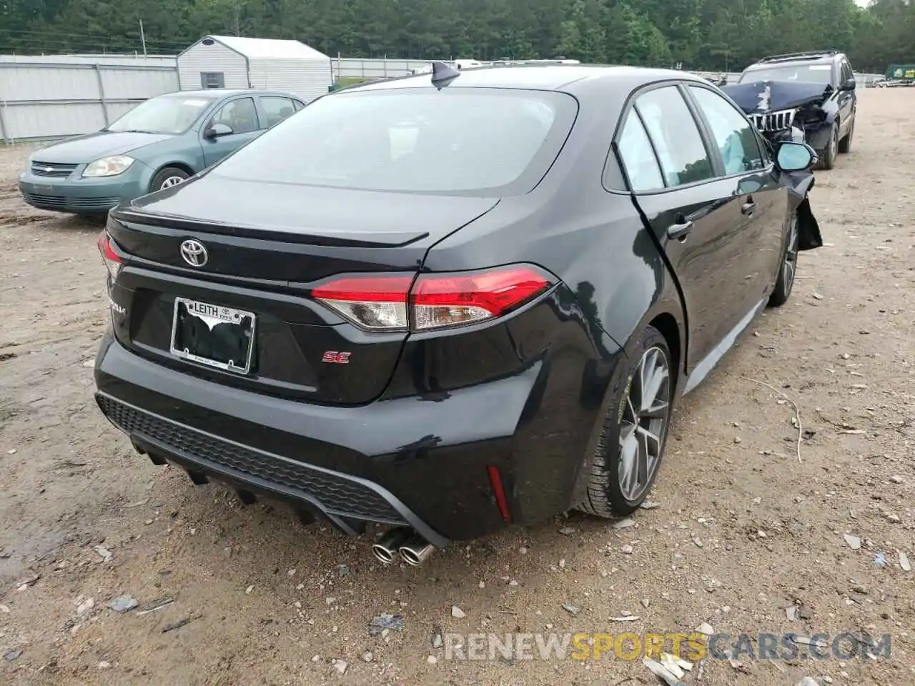 4 Photograph of a damaged car 5YFS4MCE3NP117242 TOYOTA COROLLA 2022