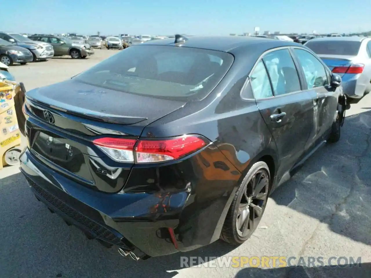 4 Photograph of a damaged car 5YFS4MCE4NP107450 TOYOTA COROLLA 2022