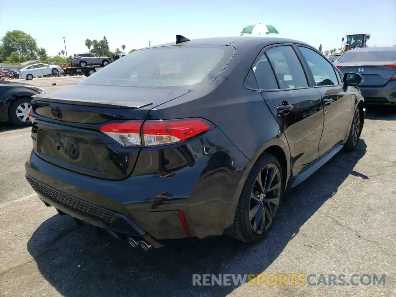 4 Photograph of a damaged car 5YFS4MCE4NP117928 TOYOTA COROLLA 2022