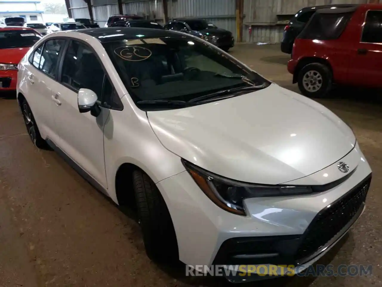 1 Photograph of a damaged car 5YFS4MCE5NP100829 TOYOTA COROLLA 2022