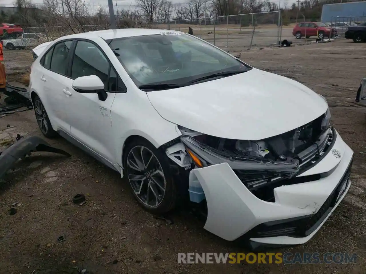 1 Photograph of a damaged car 5YFS4MCE5NP104962 TOYOTA COROLLA 2022