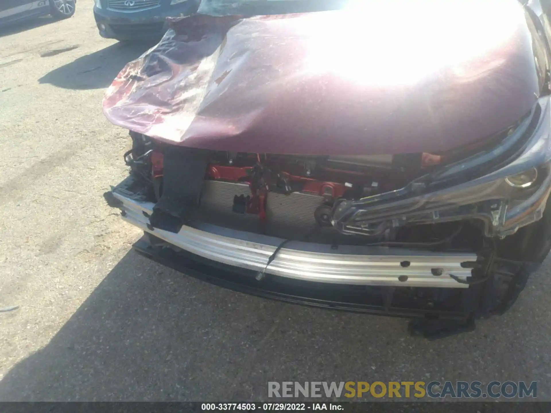 6 Photograph of a damaged car 5YFS4MCE5NP109000 TOYOTA COROLLA 2022