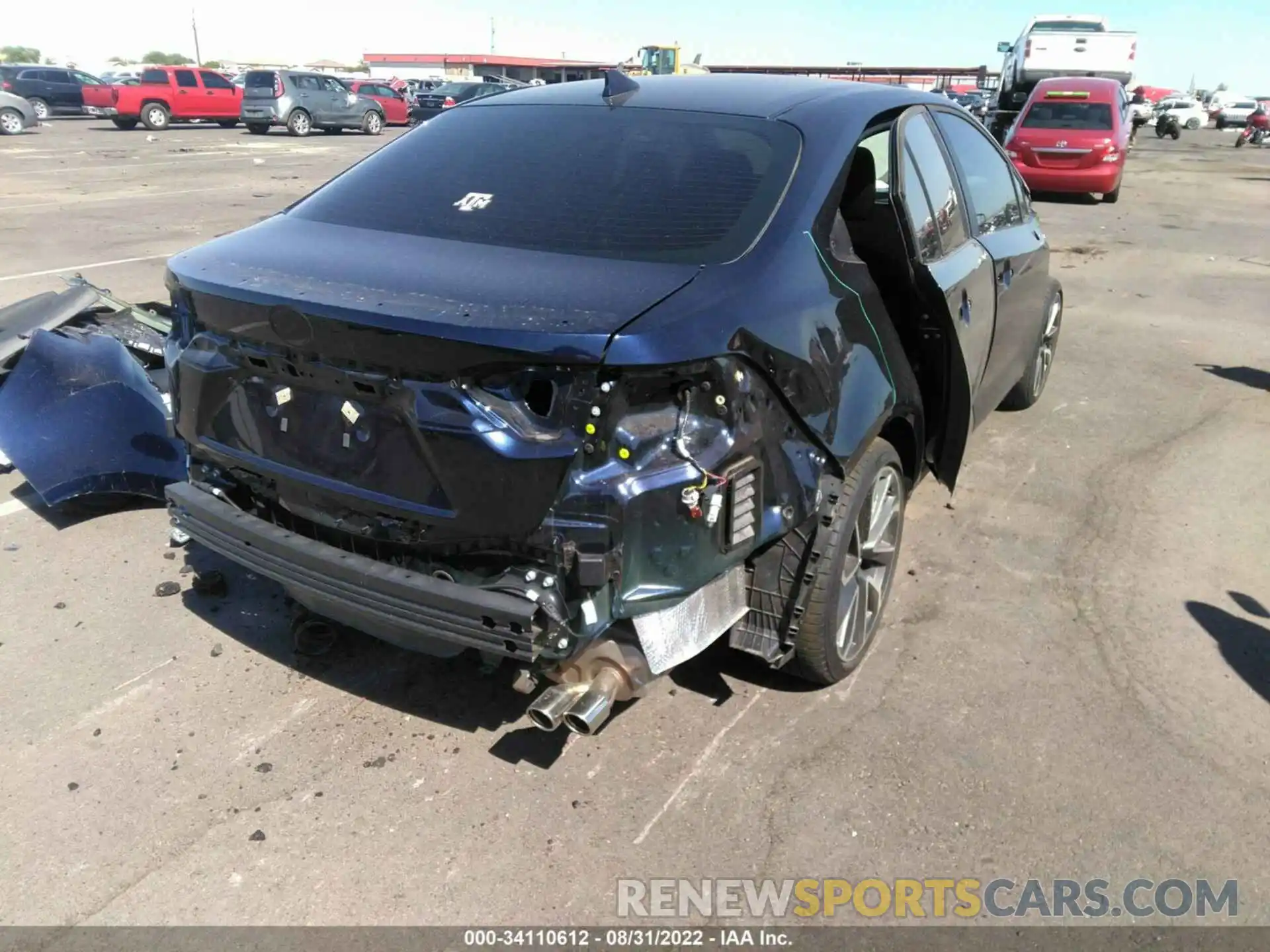 4 Photograph of a damaged car 5YFS4MCE5NP114407 TOYOTA COROLLA 2022