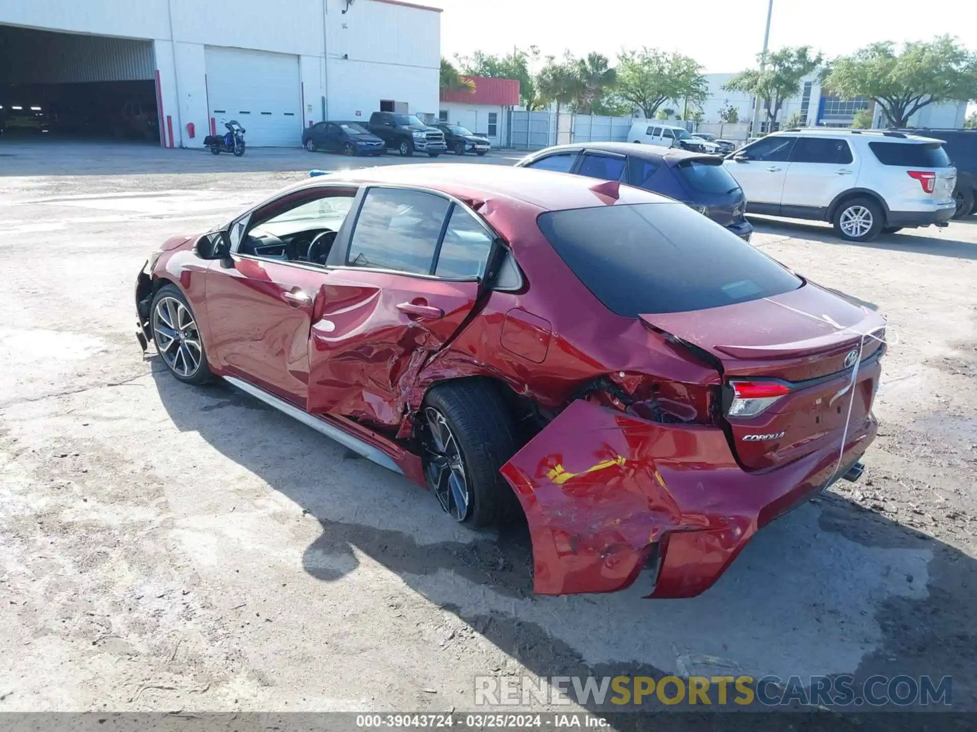 6 Photograph of a damaged car 5YFS4MCE5NP133541 TOYOTA COROLLA 2022