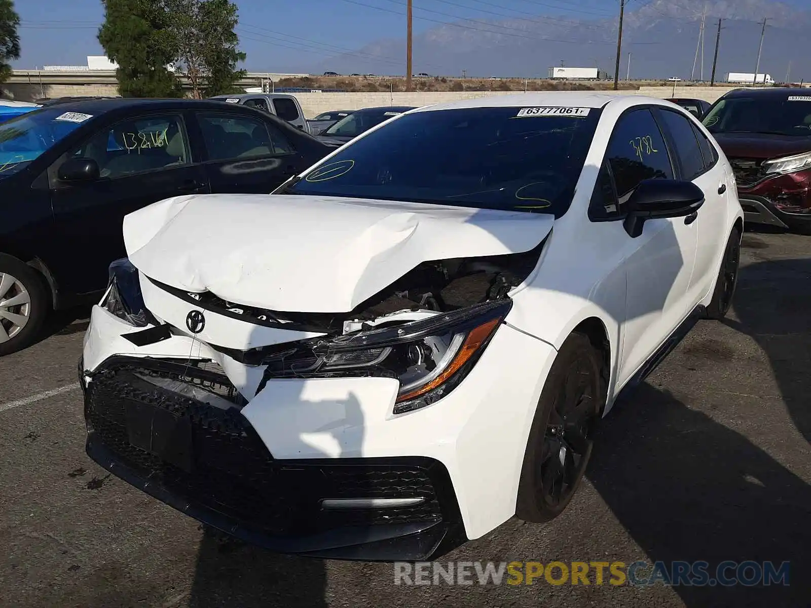 2 Photograph of a damaged car 5YFS4MCE6NP099559 TOYOTA COROLLA 2022