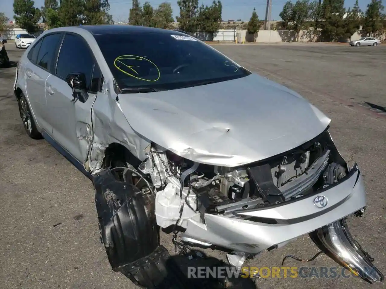 1 Photograph of a damaged car 5YFS4MCE6NP102380 TOYOTA COROLLA 2022