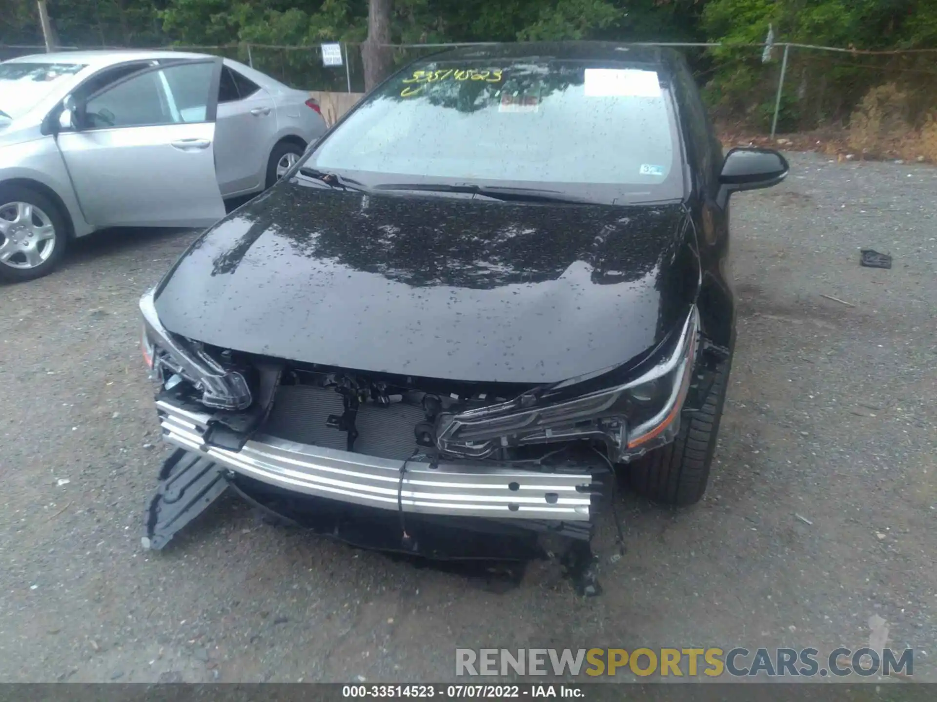 6 Photograph of a damaged car 5YFS4MCE6NP107076 TOYOTA COROLLA 2022