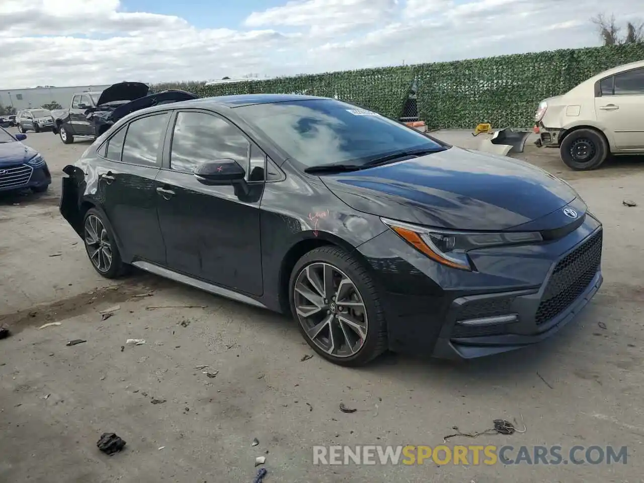 4 Photograph of a damaged car 5YFS4MCE6NP107093 TOYOTA COROLLA 2022