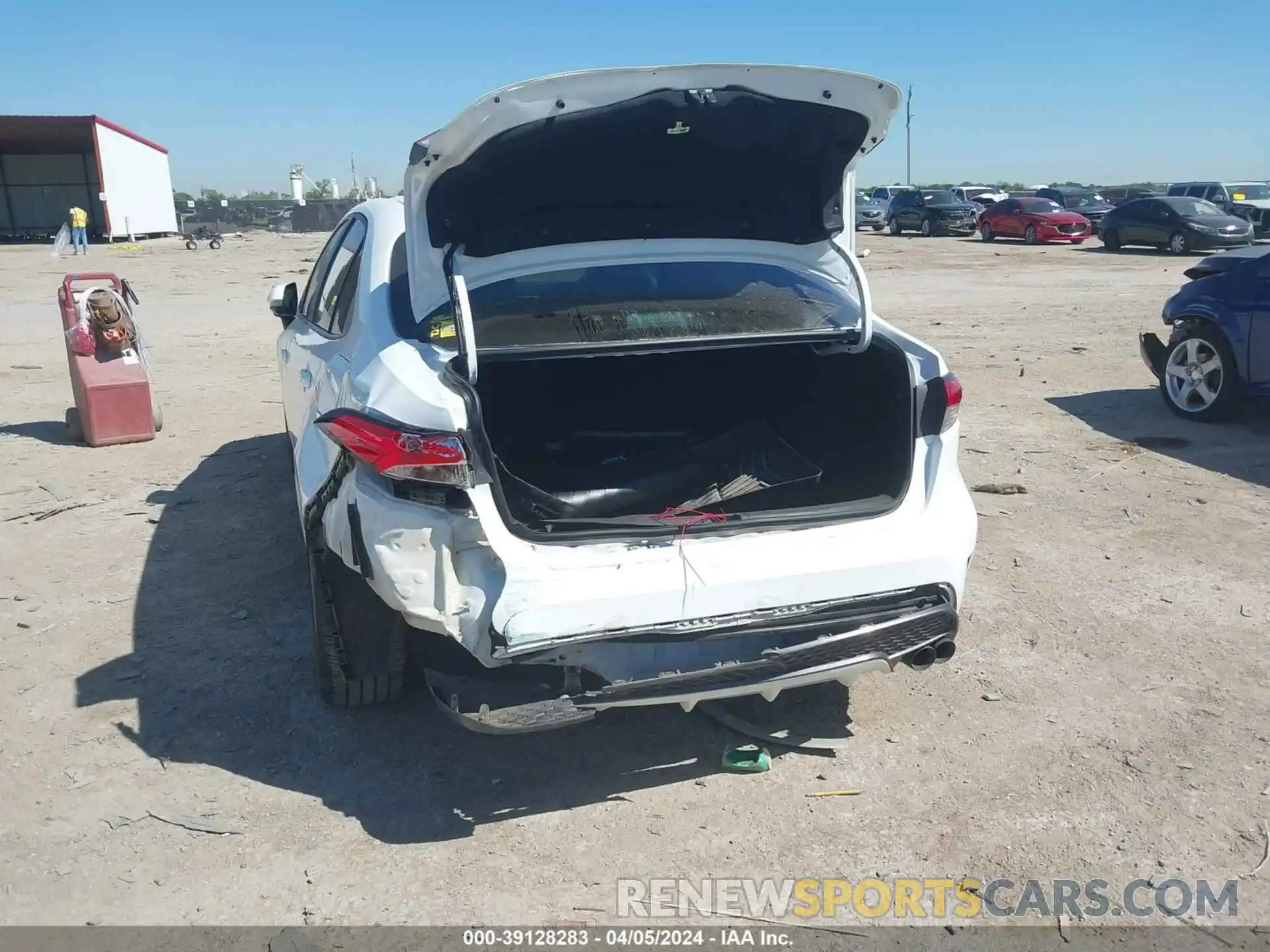 6 Photograph of a damaged car 5YFS4MCE6NP132060 TOYOTA COROLLA 2022