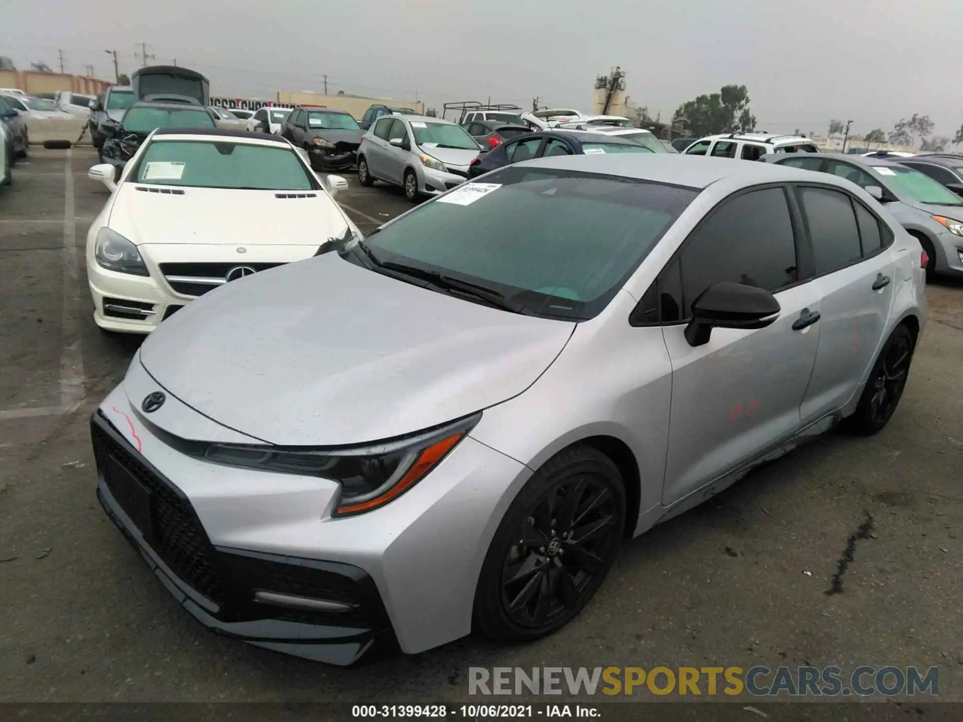 2 Photograph of a damaged car 5YFS4MCE7NP098646 TOYOTA COROLLA 2022