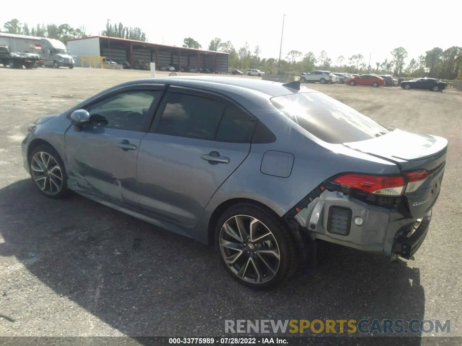 3 Photograph of a damaged car 5YFS4MCE7NP099151 TOYOTA COROLLA 2022