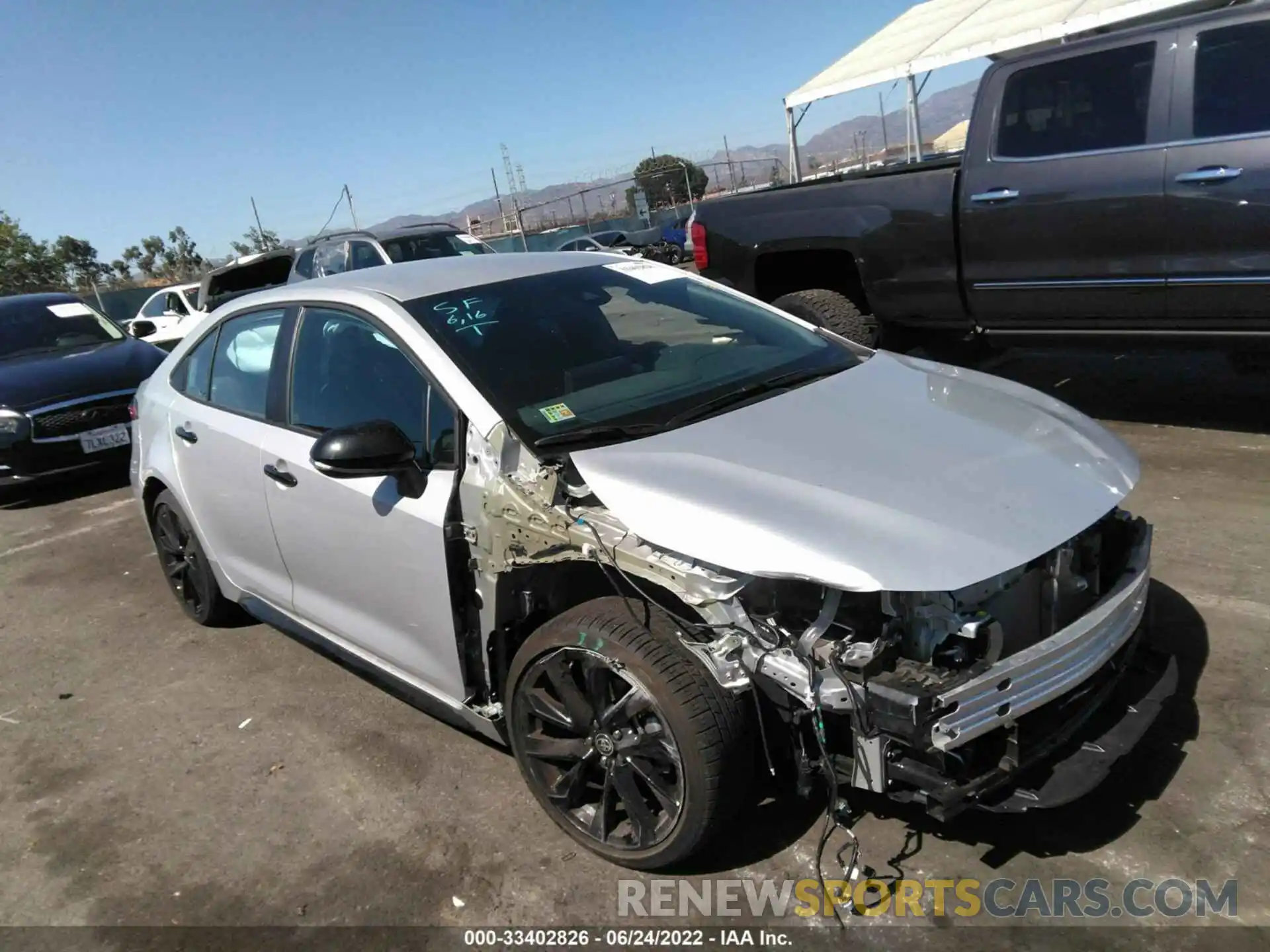 1 Photograph of a damaged car 5YFS4MCE7NP103392 TOYOTA COROLLA 2022