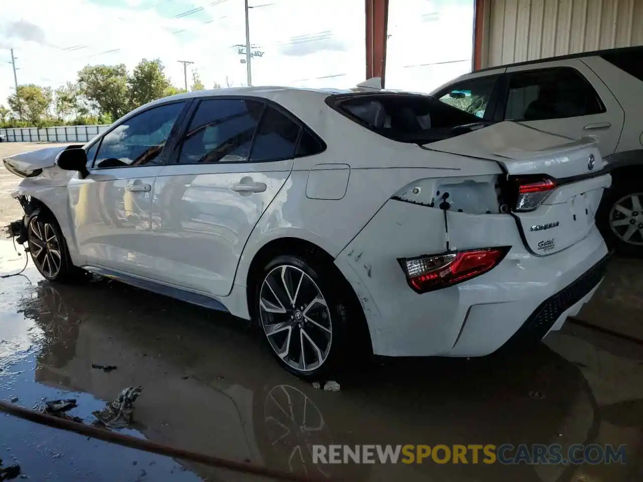 2 Photograph of a damaged car 5YFS4MCE7NP129877 TOYOTA COROLLA 2022