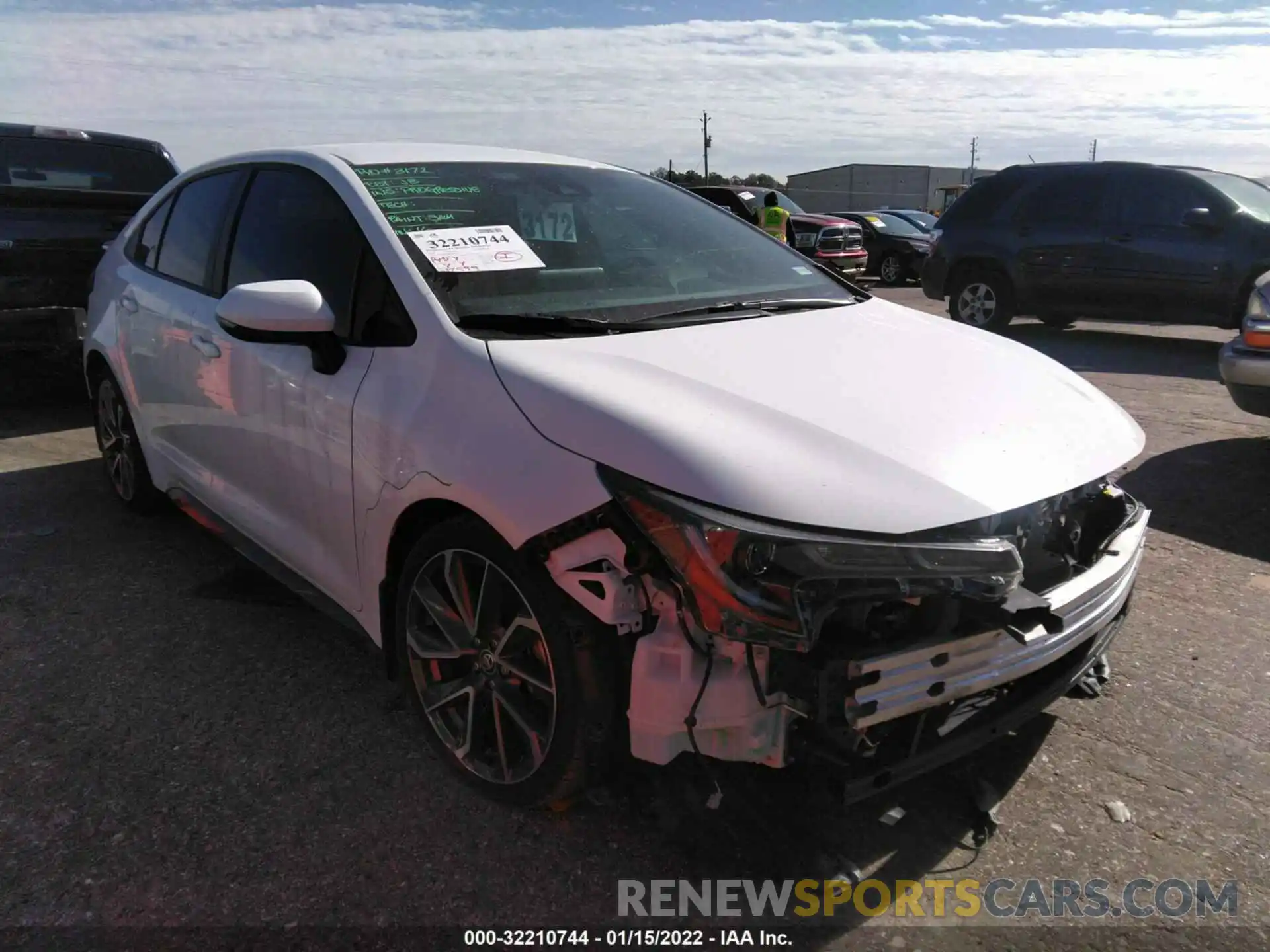 1 Photograph of a damaged car 5YFS4MCE8NP098722 TOYOTA COROLLA 2022