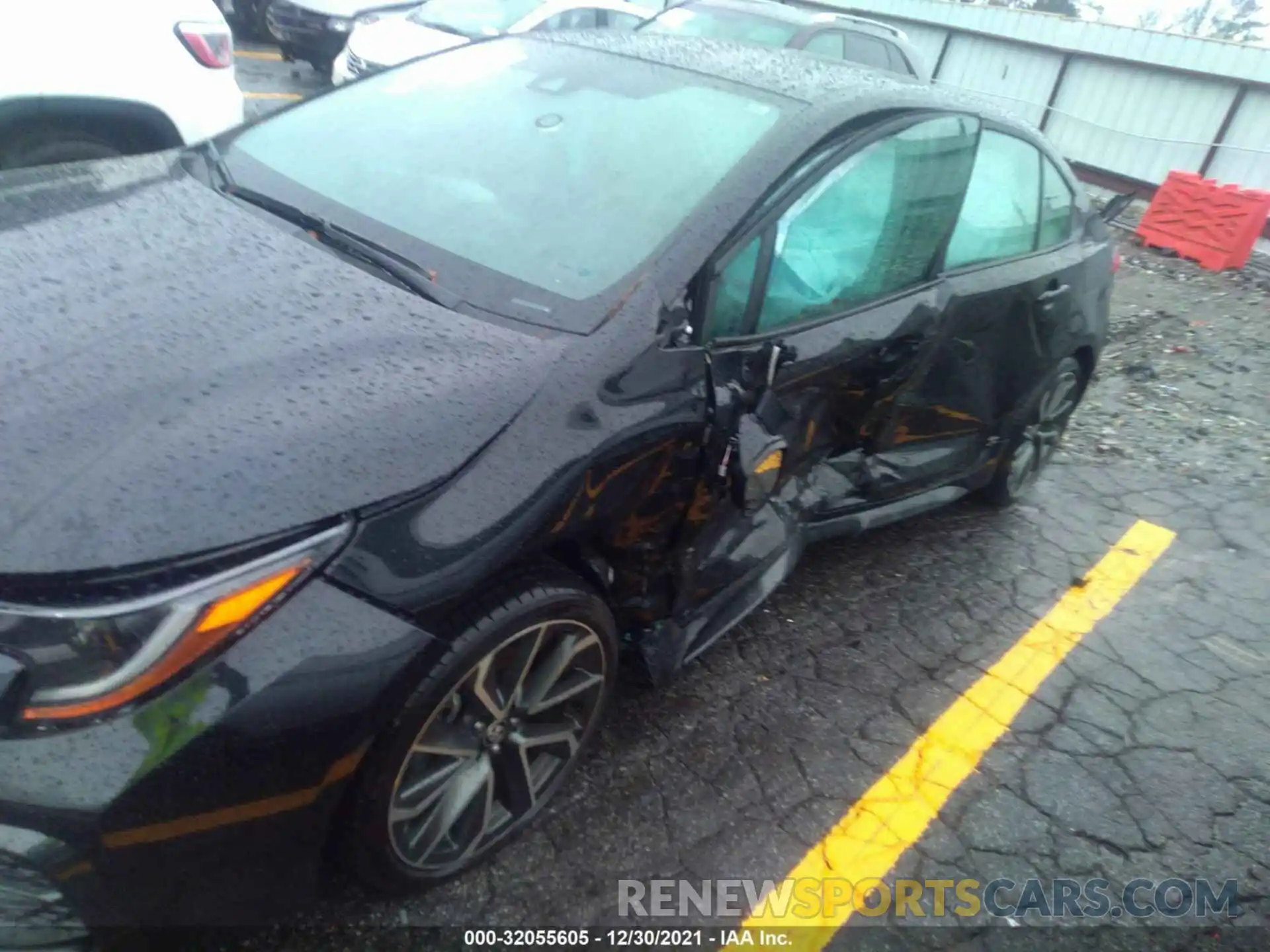 6 Photograph of a damaged car 5YFS4MCE8NP104101 TOYOTA COROLLA 2022