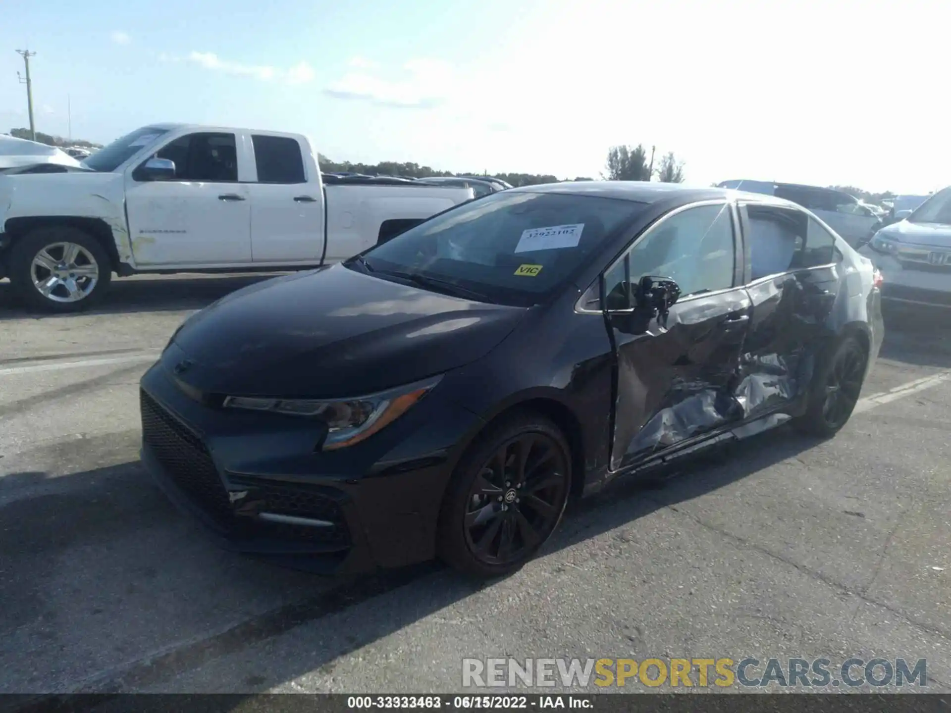 2 Photograph of a damaged car 5YFS4MCE9NP107282 TOYOTA COROLLA 2022