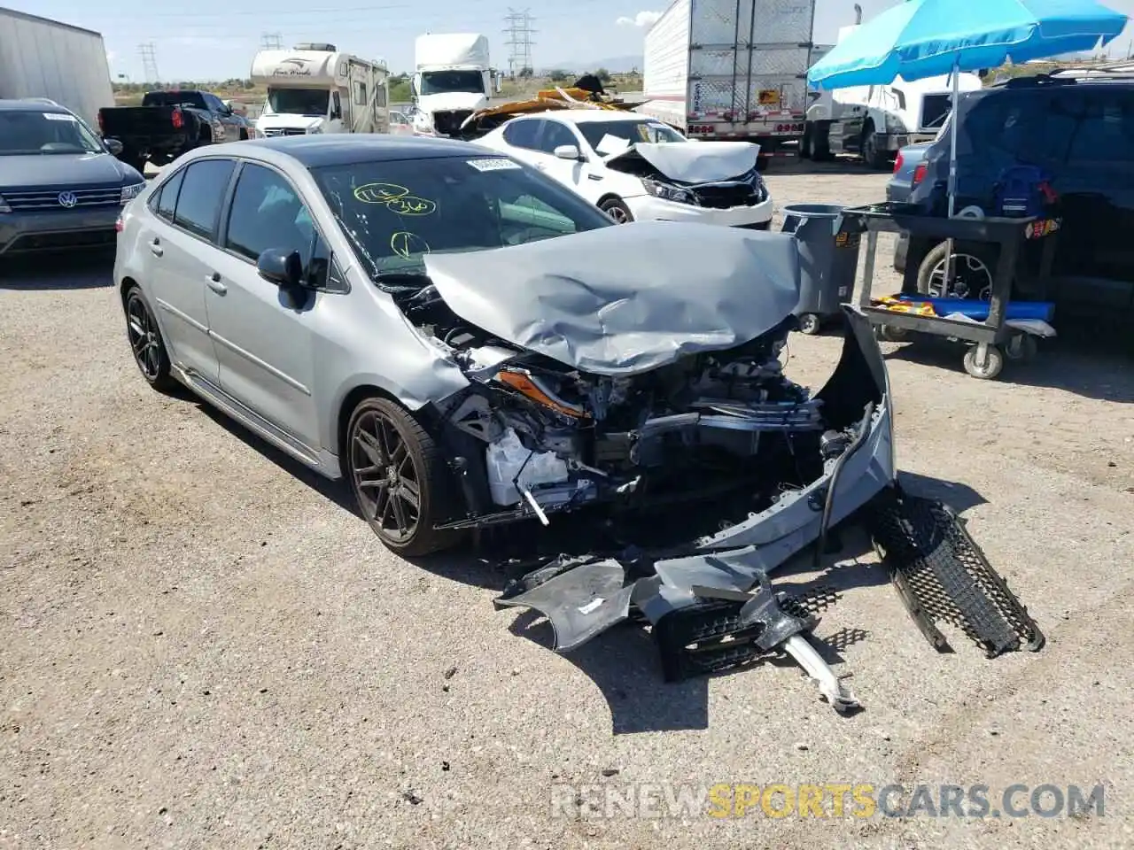 1 Photograph of a damaged car 5YFS4MCE9NP118301 TOYOTA COROLLA 2022