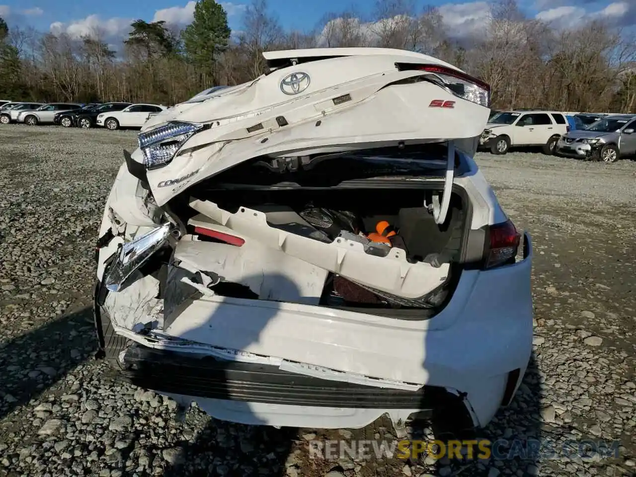 6 Photograph of a damaged car 5YFS4MCEXNP110465 TOYOTA COROLLA 2022