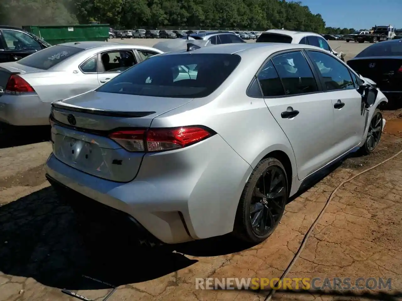 4 Photograph of a damaged car 5YFS4MCEXNP113267 TOYOTA COROLLA 2022