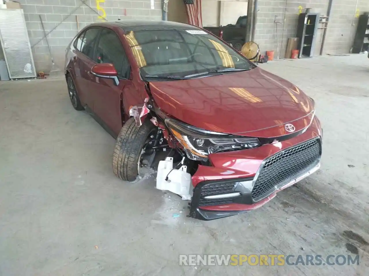 9 Photograph of a damaged car 5YFT4MCE2NP114515 TOYOTA COROLLA 2022