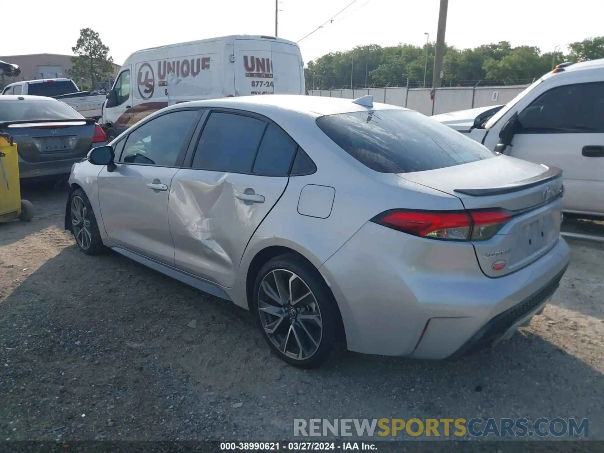 3 Photograph of a damaged car 5YFT4MCE2NP119276 TOYOTA COROLLA 2022