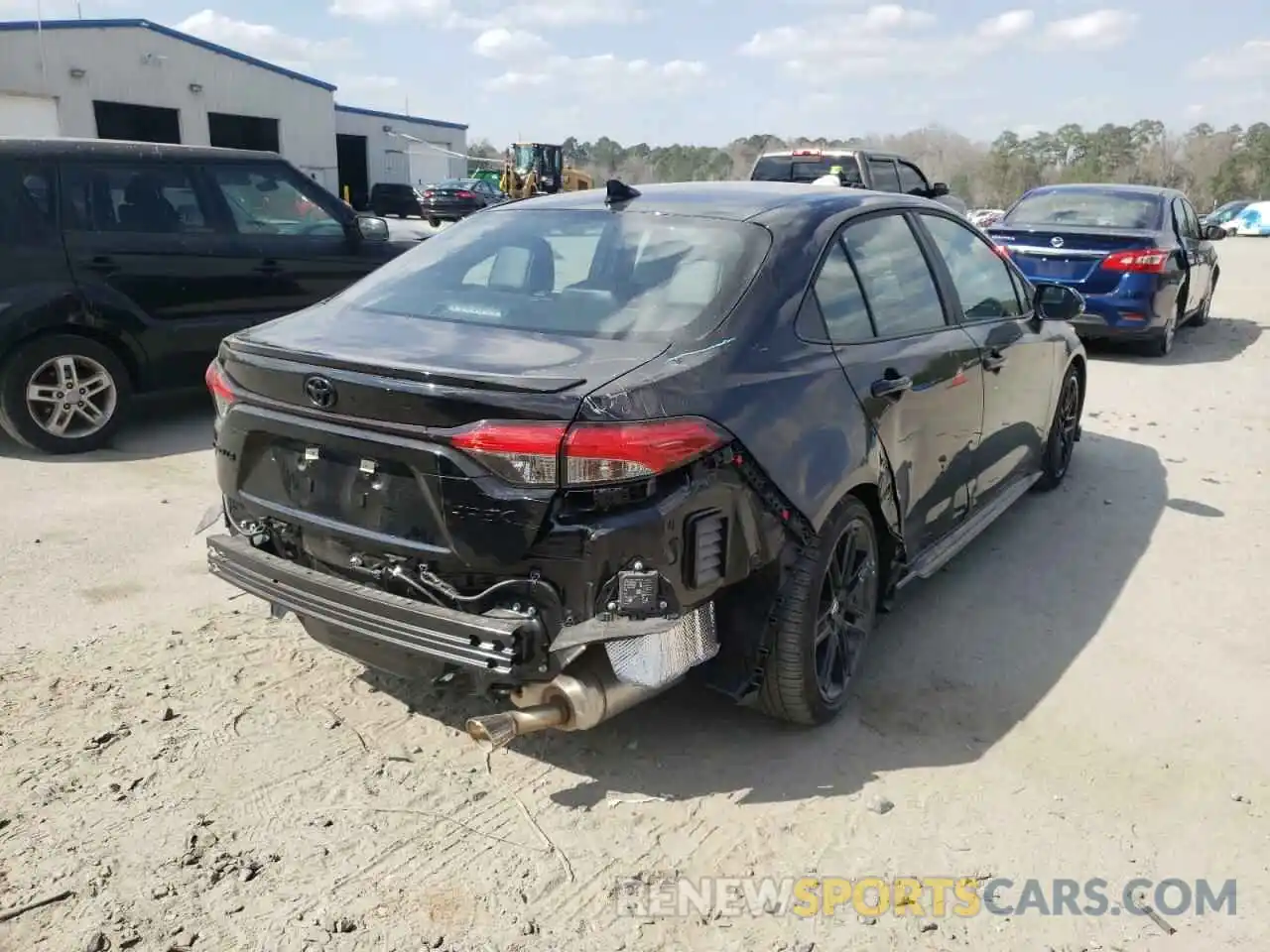 4 Photograph of a damaged car 5YFT4MCE7NP101873 TOYOTA COROLLA 2022