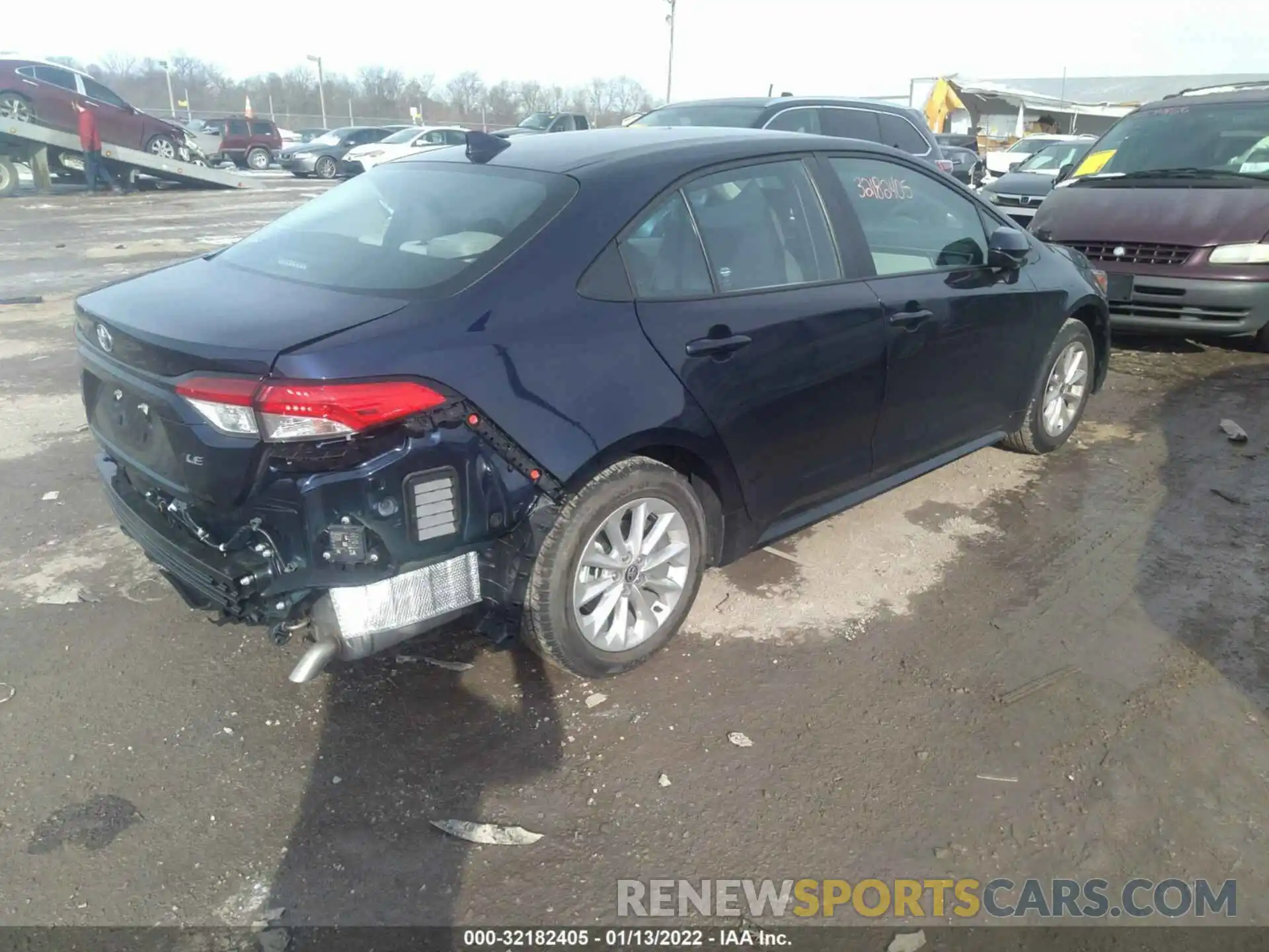 4 Photograph of a damaged car 5YFVPMAE0NP288649 TOYOTA COROLLA 2022