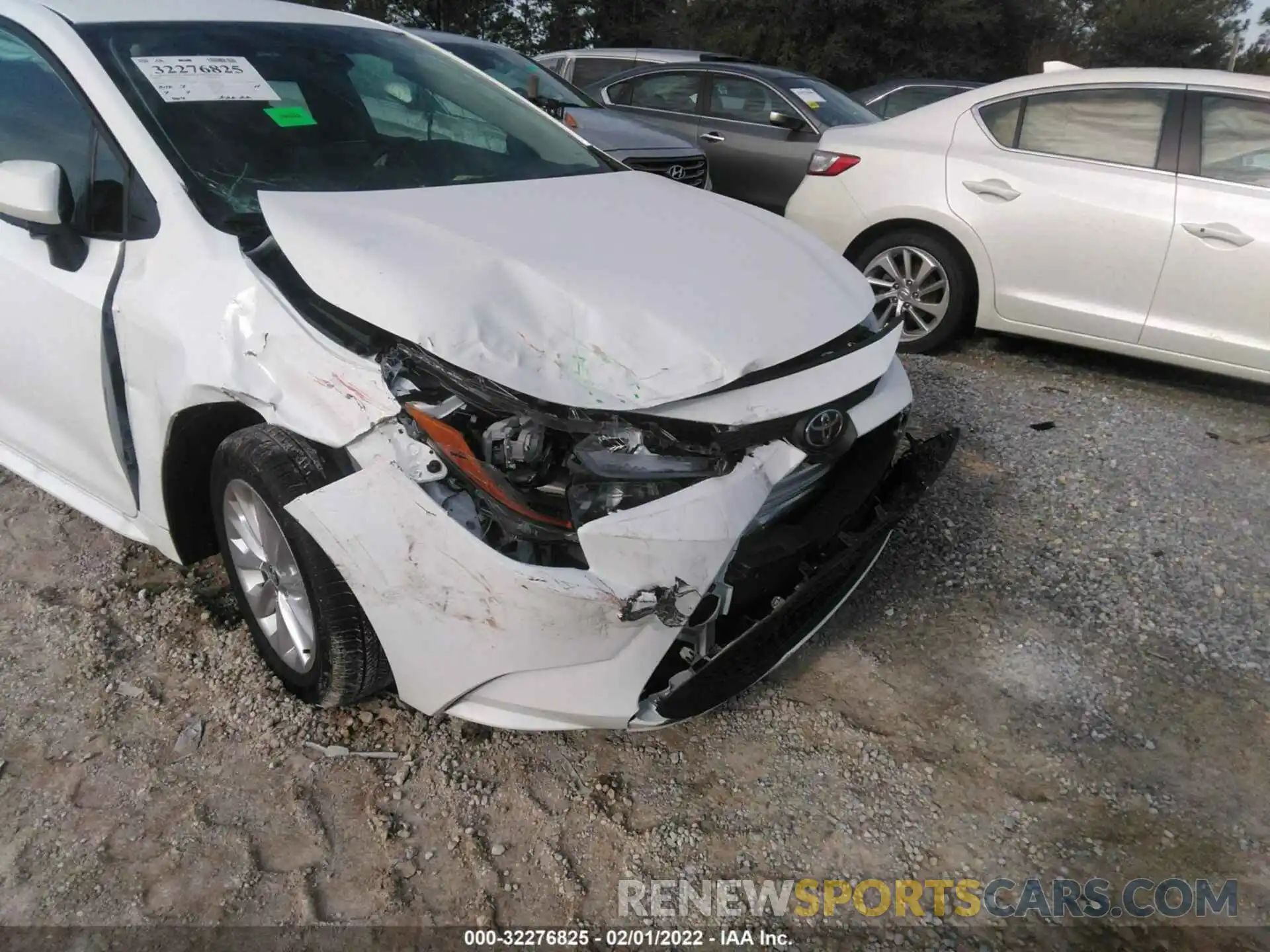 6 Photograph of a damaged car 5YFVPMAE0NP293186 TOYOTA COROLLA 2022