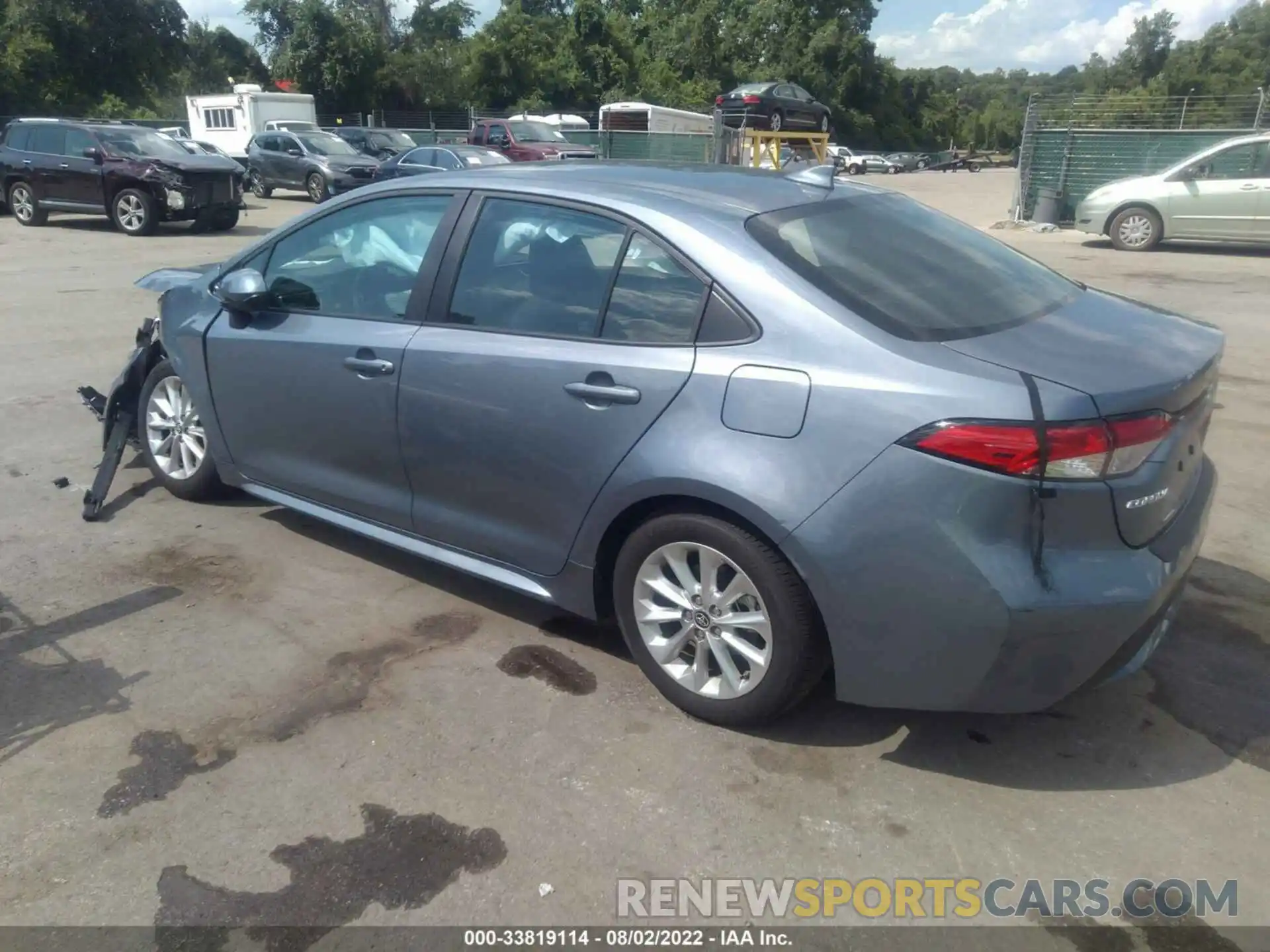 3 Photograph of a damaged car 5YFVPMAE1NP303241 TOYOTA COROLLA 2022