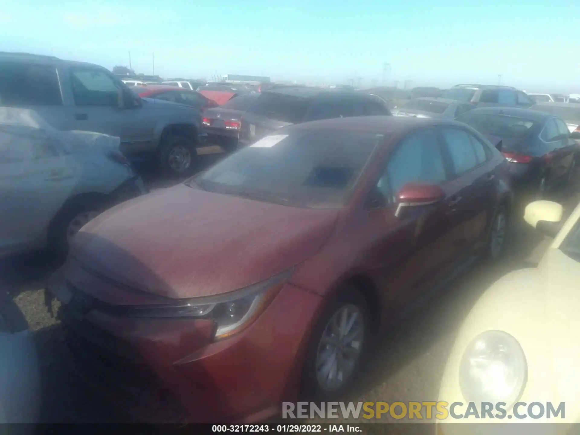 2 Photograph of a damaged car 5YFVPMAE2NP279435 TOYOTA COROLLA 2022