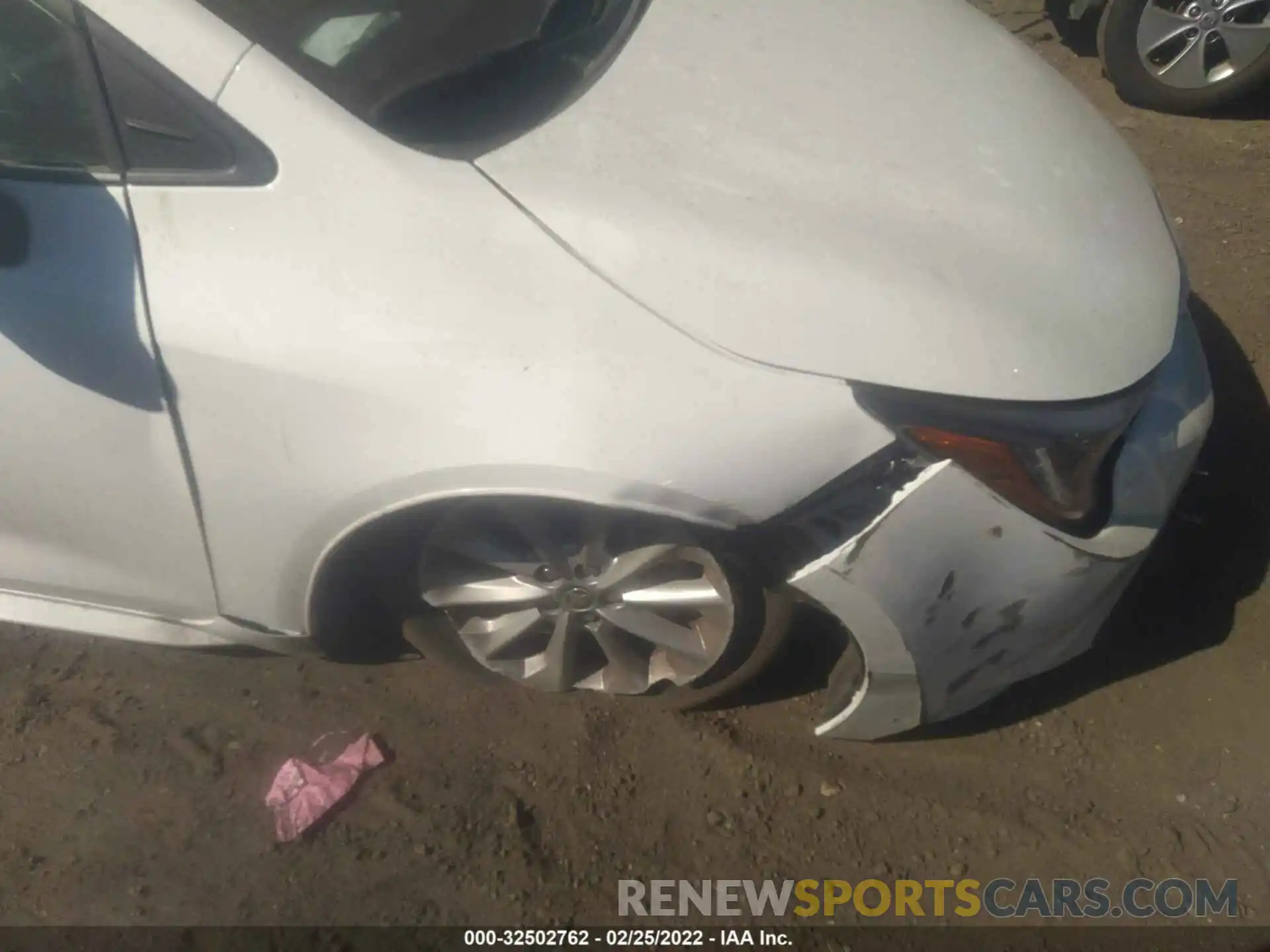 6 Photograph of a damaged car 5YFVPMAE2NP283579 TOYOTA COROLLA 2022