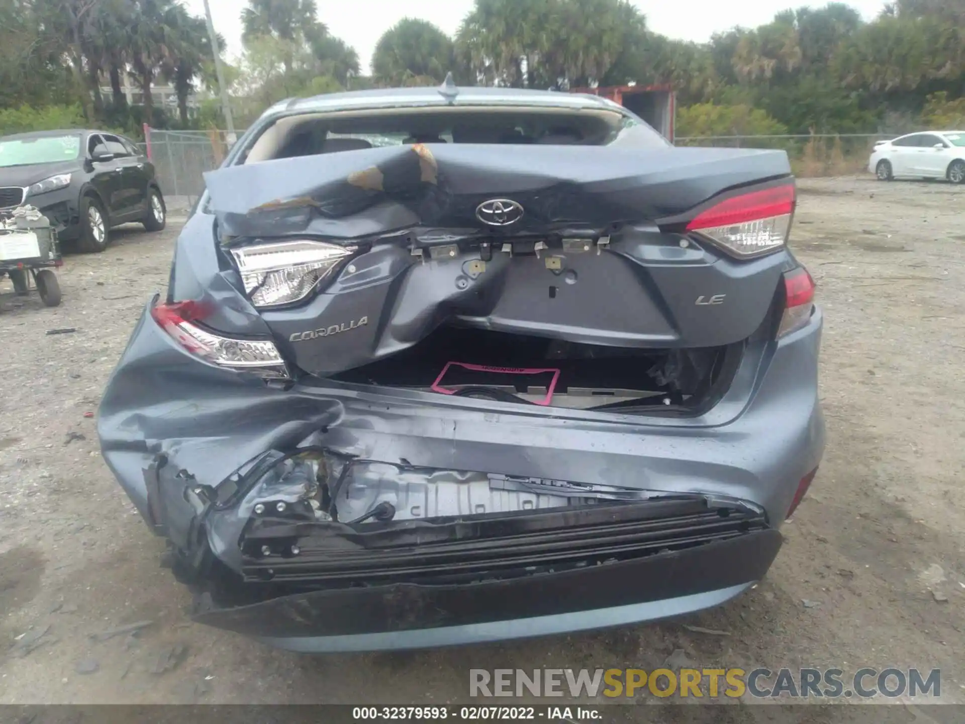 6 Photograph of a damaged car 5YFVPMAE2NP292346 TOYOTA COROLLA 2022